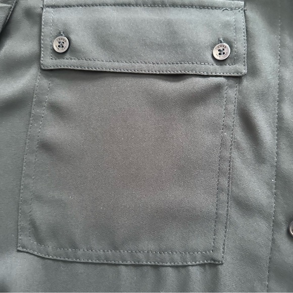 Jones New York Button-Up Top with pleated back & rollable long sleeves, Size Sm - Picture 3 of 7